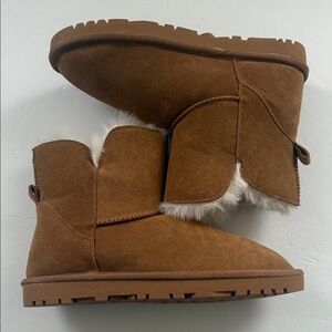 Serra Warm Brown Suede Boots with Plush Lining